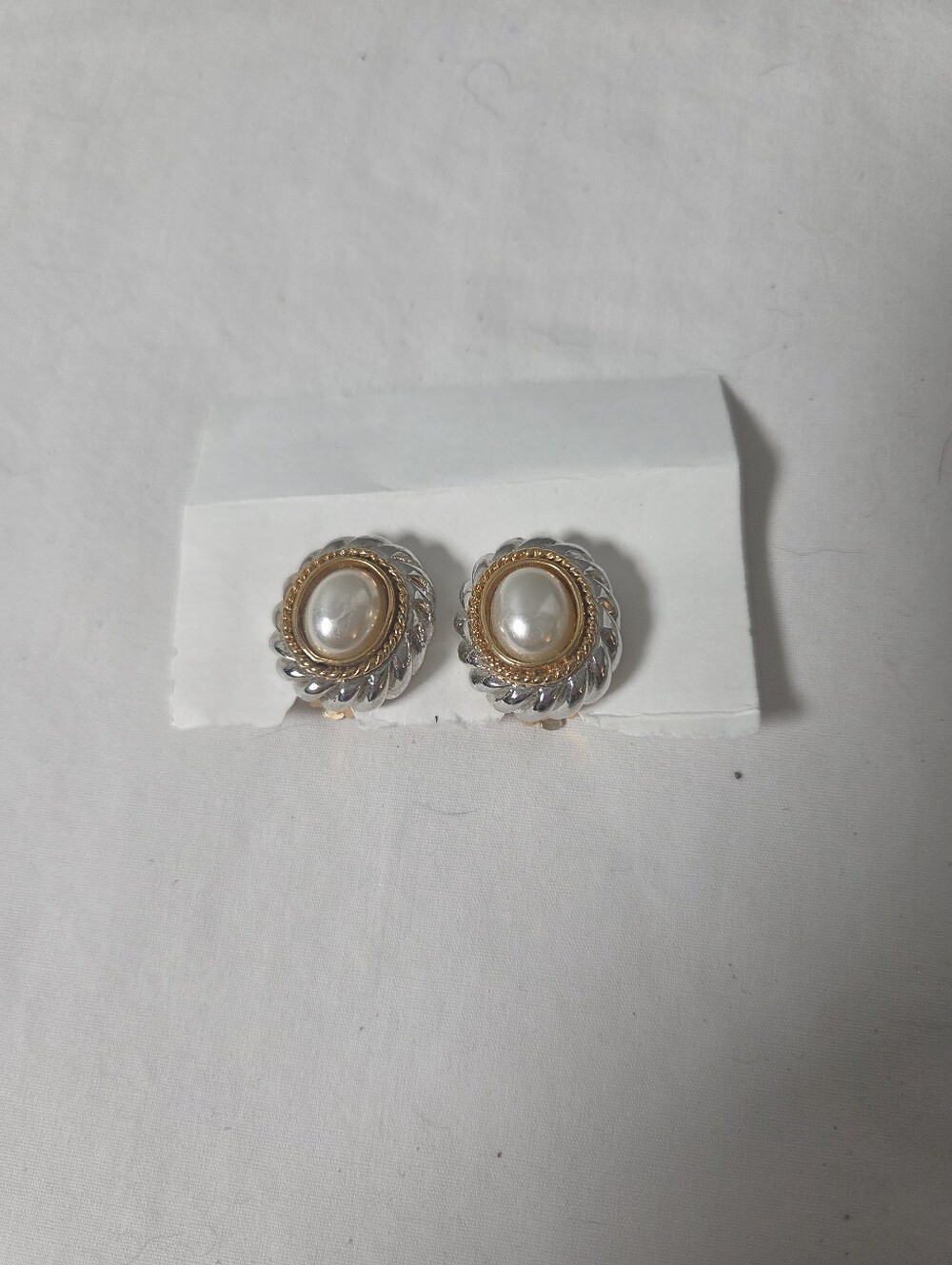 Vintage Elegant Faux Pearl Silver/ Gold Tone clip on Earrings